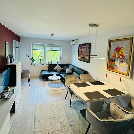 City Apartment Варна Екстер'єр фото